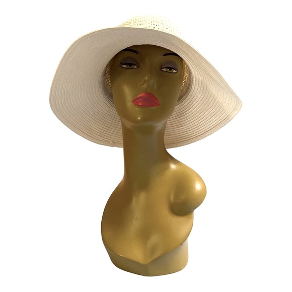 Cream Woven Hat with Accent Back Tie - Picture 5 of 6